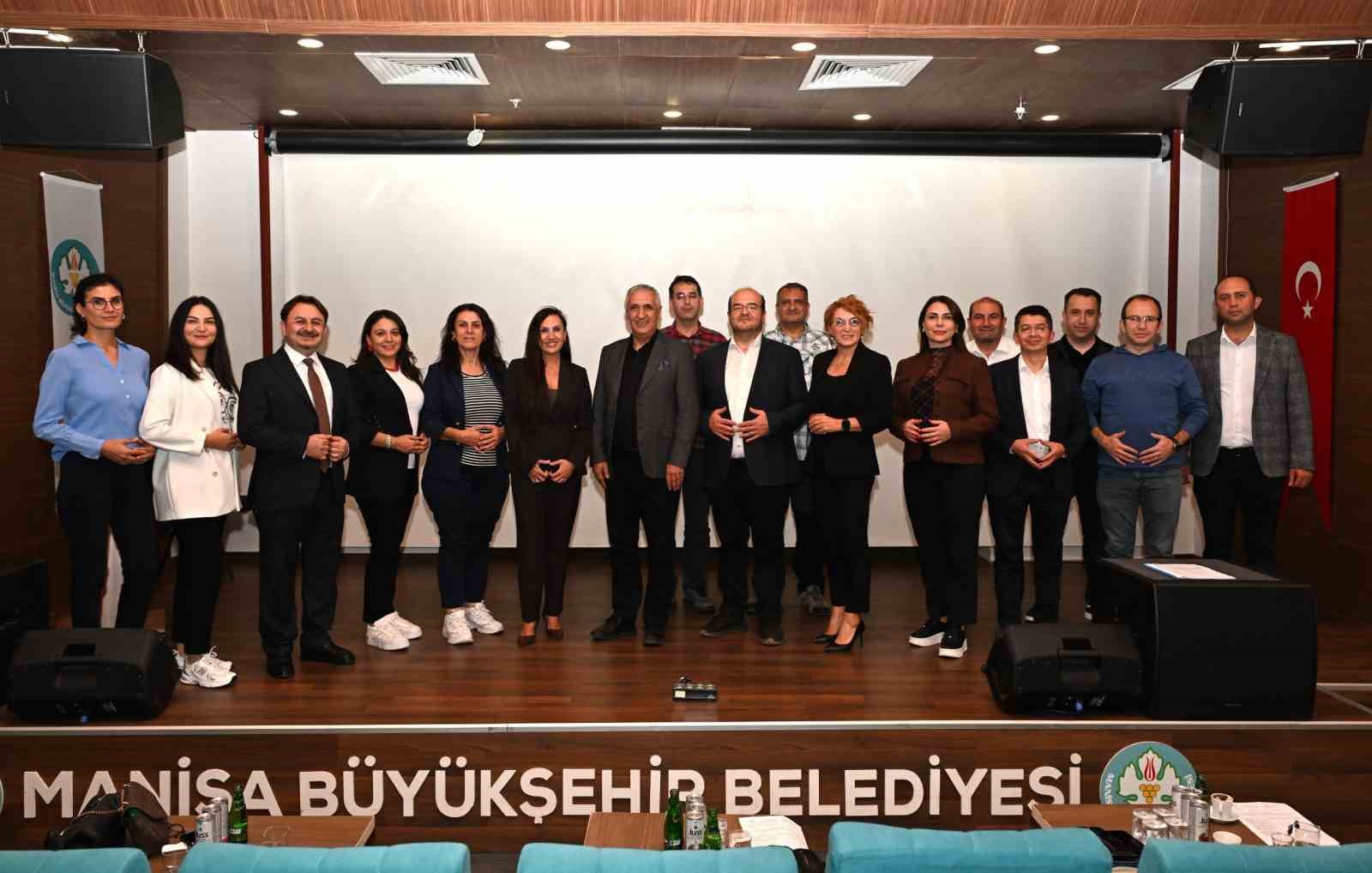 MASKİ YÖNETİCİLERİNE LİDERLİK VE İLETİŞİM EĞİTİMİ