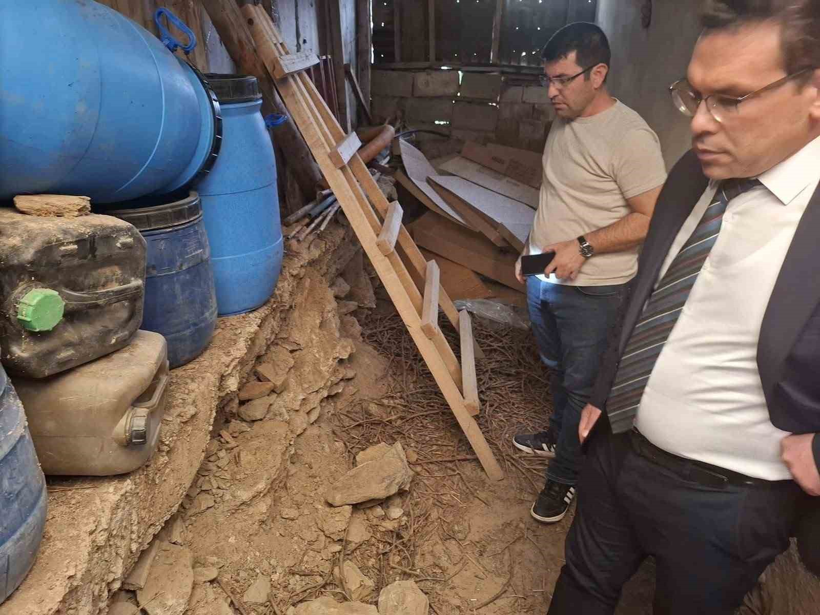 SARIGÖL’DE OKULLARIN BÜYÜK ONARIMI İÇİN DÜĞMEYE BASILDI