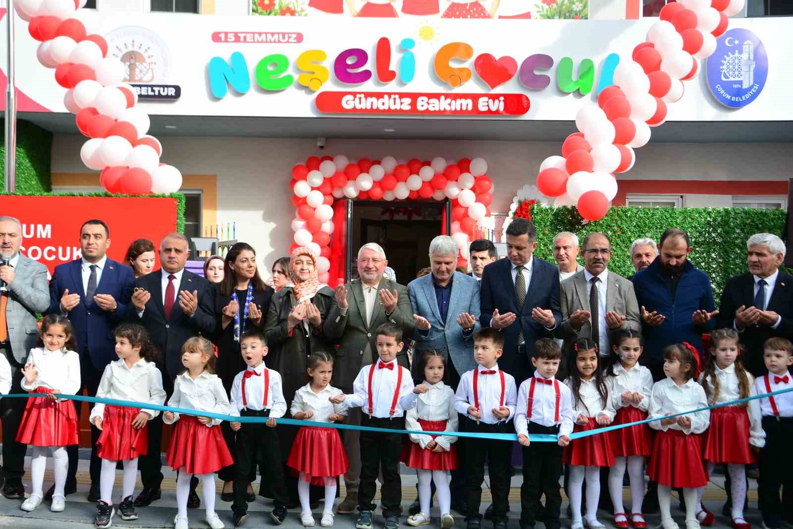 ÇORUM BELEDİYESİNİN ÇOCUK GÜNDÜZ BAKIM EVİ TÖRENLE AÇILDI