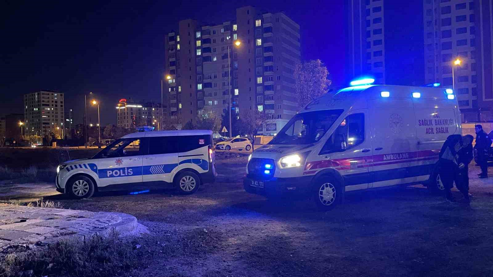 KAYSERİ’DE BIÇAKLI KAVGA: 1 YARALI
