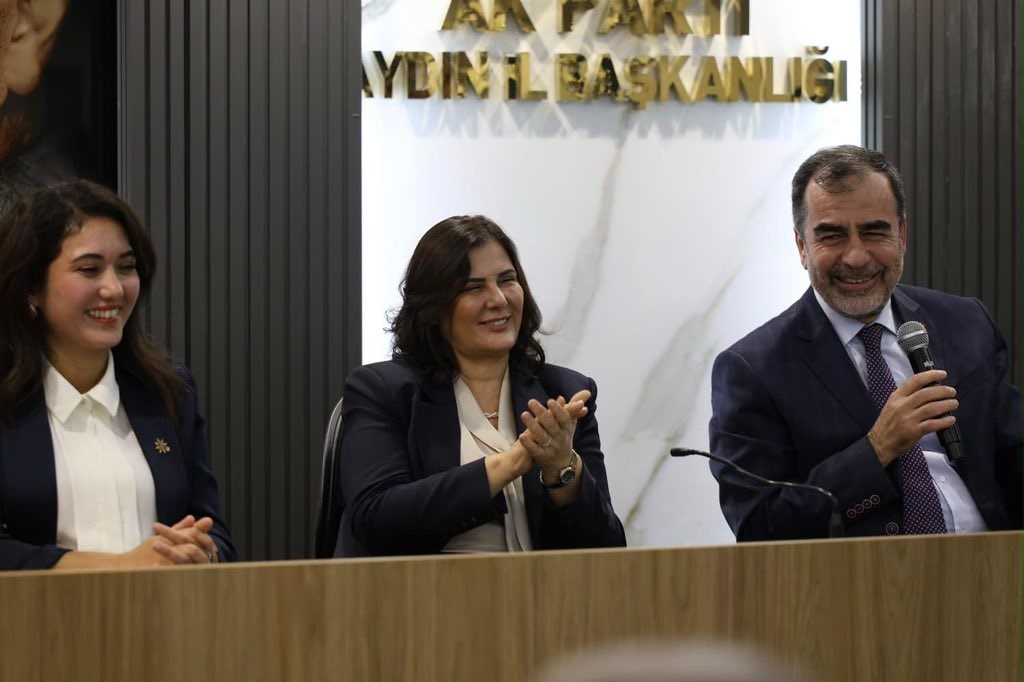 BAŞKAN ÇERÇİOĞLU: "YAPILMADIK, ASFALTLANMADIK YOL BIRAKMAYACAĞIZ"