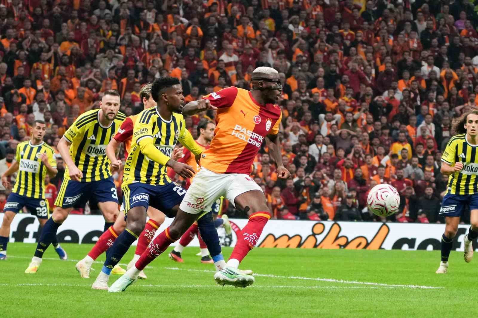 TRENDYOL SÜPER LİG: GALATASARAY: 2 - FENERBAHÇE: 1 (MAÇ SONUCU)