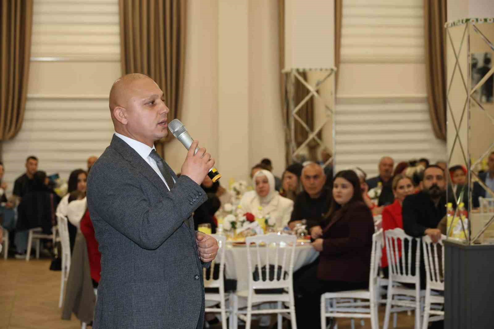 BAŞKAN ÖNAL: "CUMHURİYET, BAĞIMSIZLIĞIMIZIN VE ÖZGÜRLÜĞÜMÜZÜN TEMİNATIDIR"