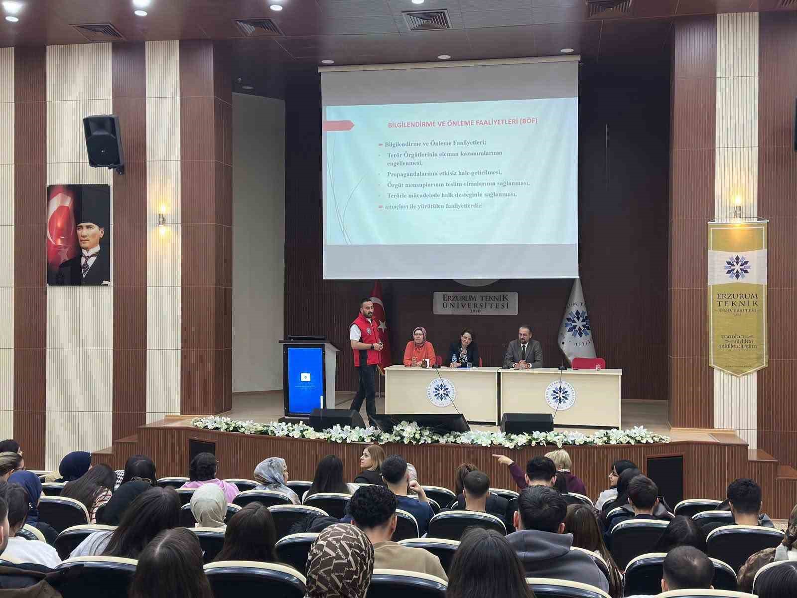 ERZURUM’DA GENÇLERE VE VELİLERE "GÜVENLİ GELECEK" BİLGİLENDİRMESİ