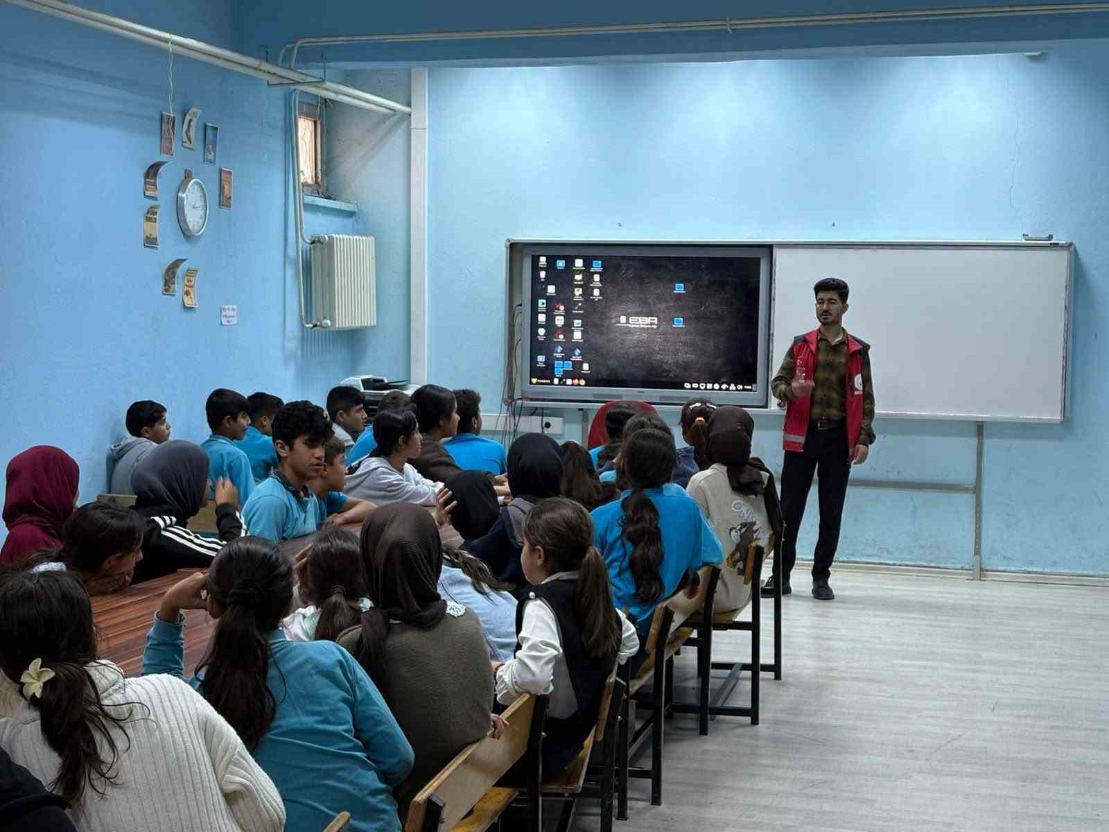BESNİ’DE KUMAR BAĞIMLILIĞI VE TEKNOLOJİ KULLANIMINA KARŞI FARKINDALIK EĞİTİMİ