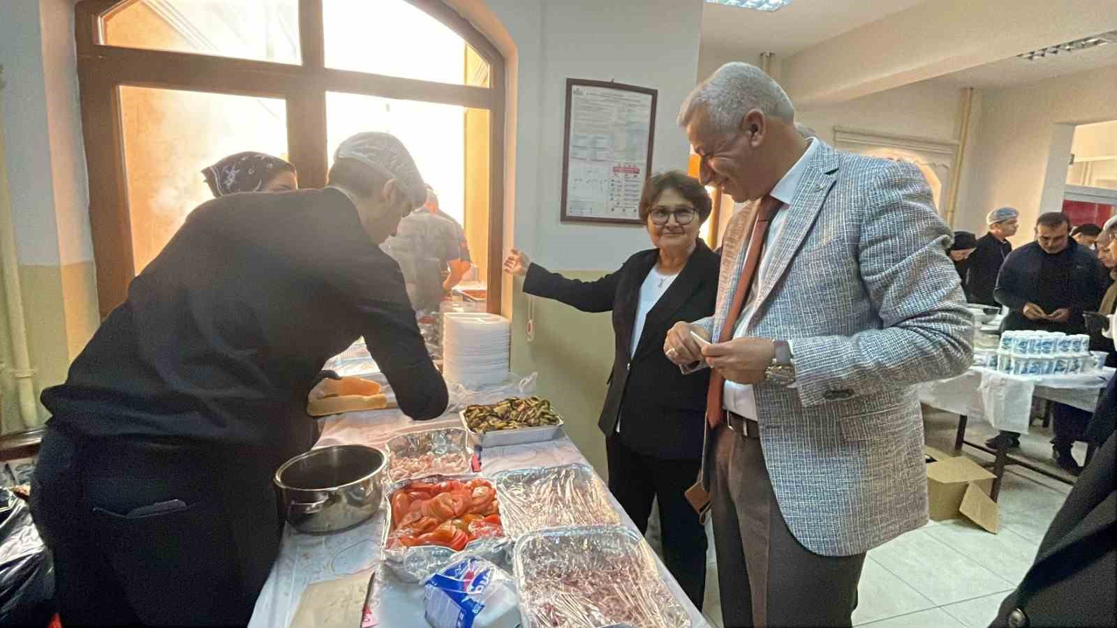 KARAMAN’DA CUMHURİYET BAYRAMI’NA ÖZEL PANAYIR DÜZENLENDİ