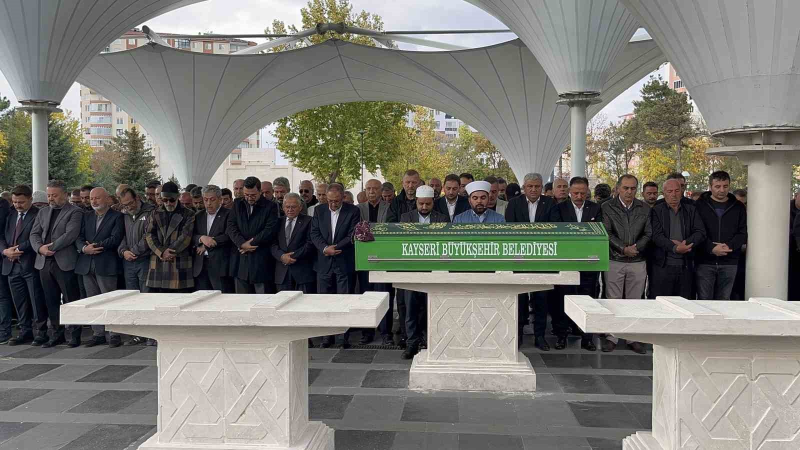 AGAŞE AİLESİNİN ACI GÜNÜ