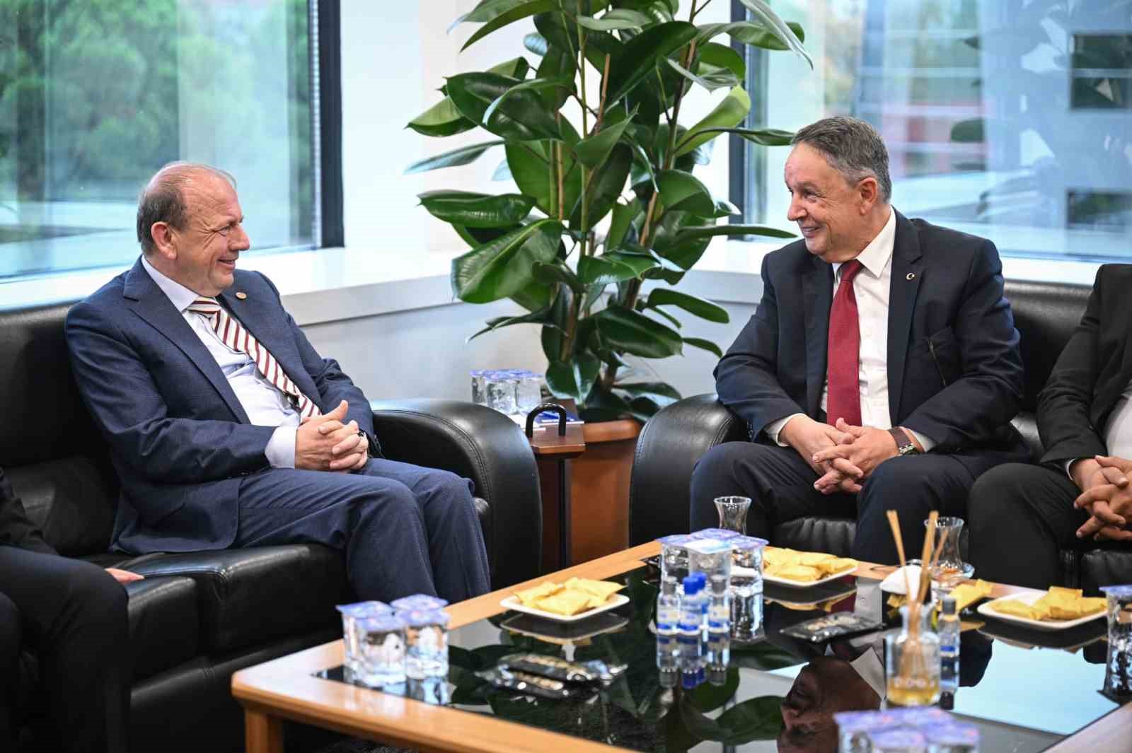 ALFATLI’DAN BTSO’YA HAYIRLI OLSUN ZİYARETİ