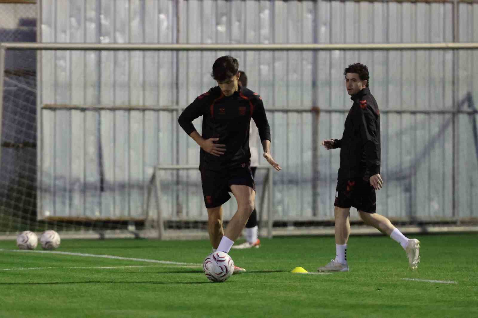 SİVASSPOR’DA BOLUSPOR MAÇI HAZIRLIKLARI BAŞLADI