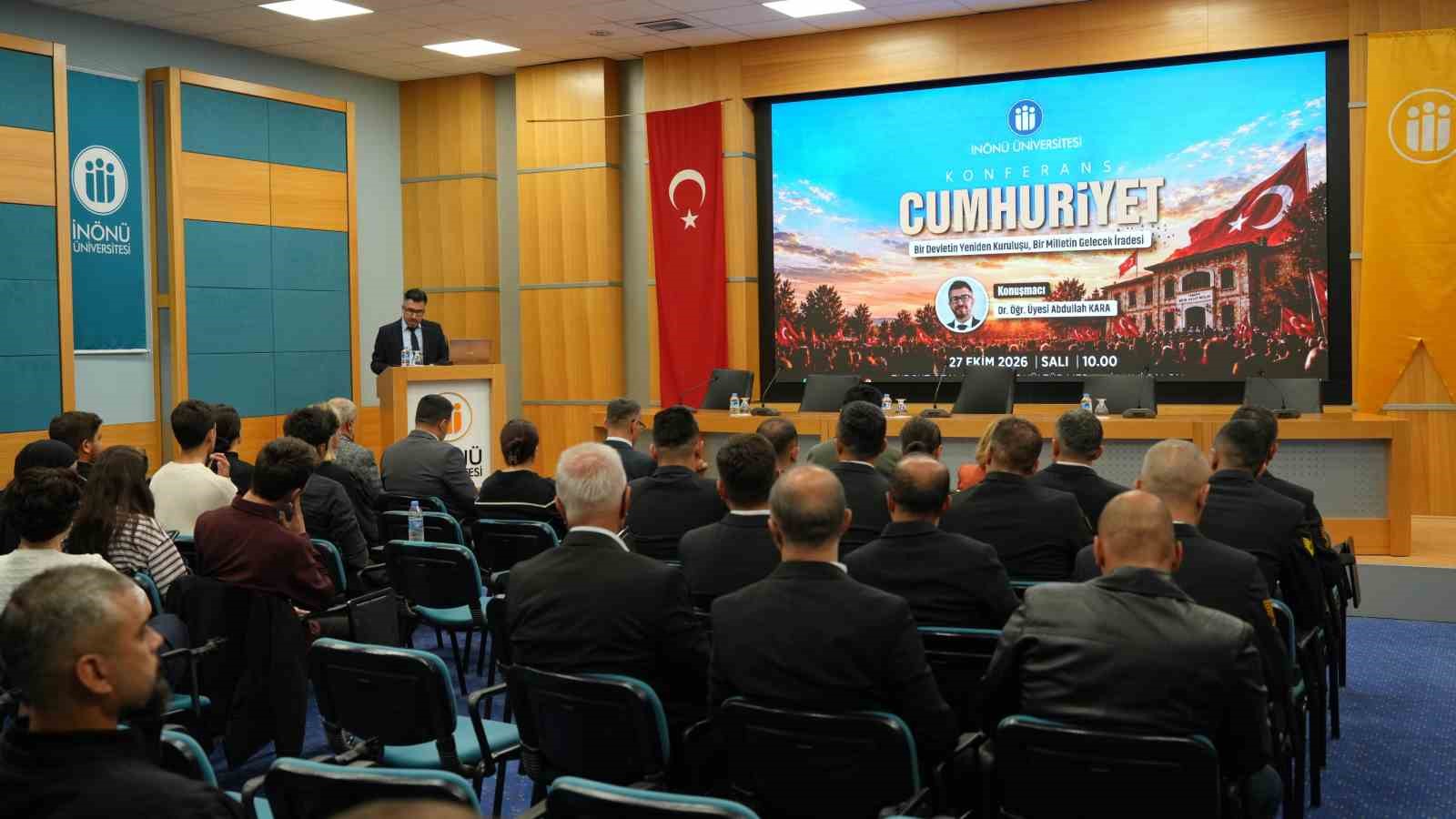 DR. ÖĞRETİM ÜYESİ KARA: "CUMHURİYET’İN KALICILIĞI ANAYASA HÜKÜMLERİ KADAR DÜRÜSTLÜĞÜ, SORUMLULUĞU, HAKKANİYETİ VE KAMU YARARINI BENİMSEYEN İNSANLARIN YETİŞMESİNE BAĞLIDIR"
