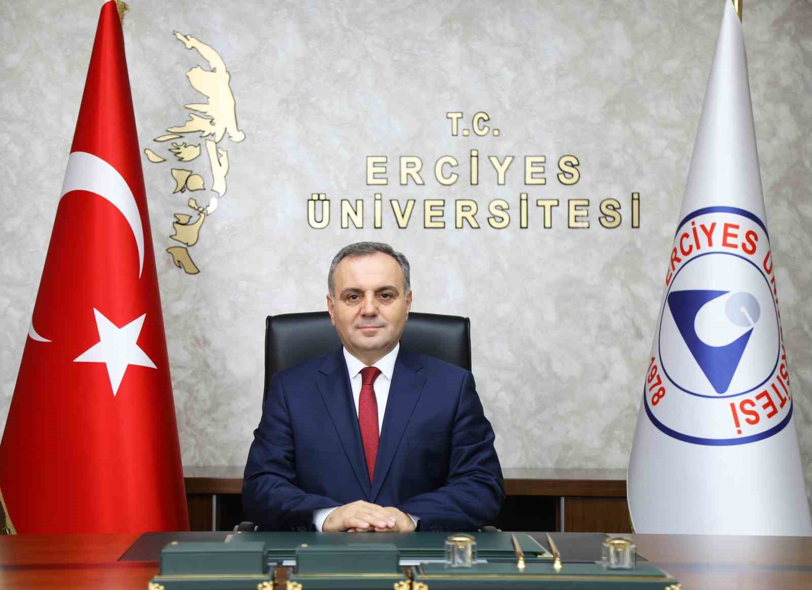 REKTÖR PROF. DR. ALTUN’DAN 29 EKİM CUMHURİYET BAYRAMI MESAJI