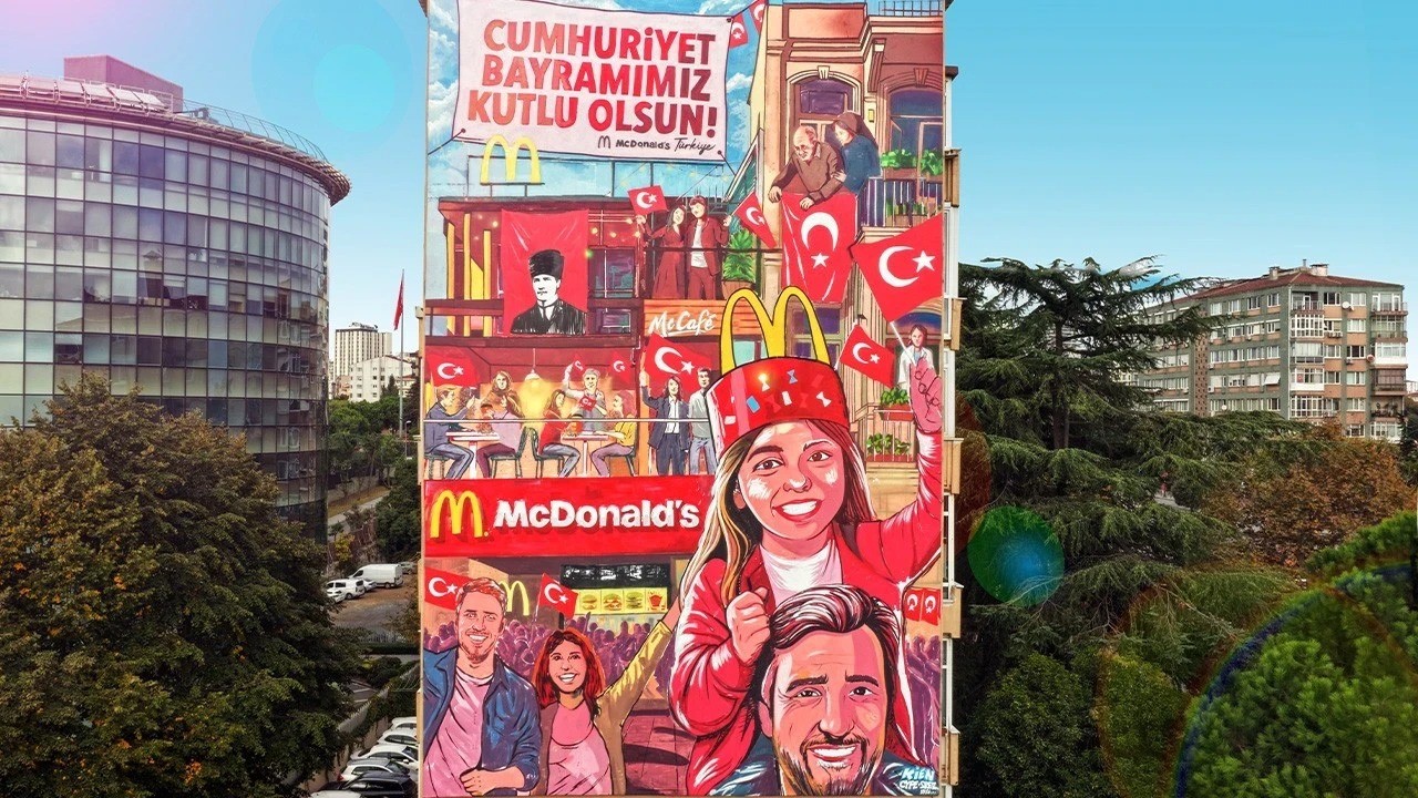 MCDONALD’S TÜRKİYE’DEN CUMHURİYET’İN 103. YILINA ÖZEL KUTLAMA