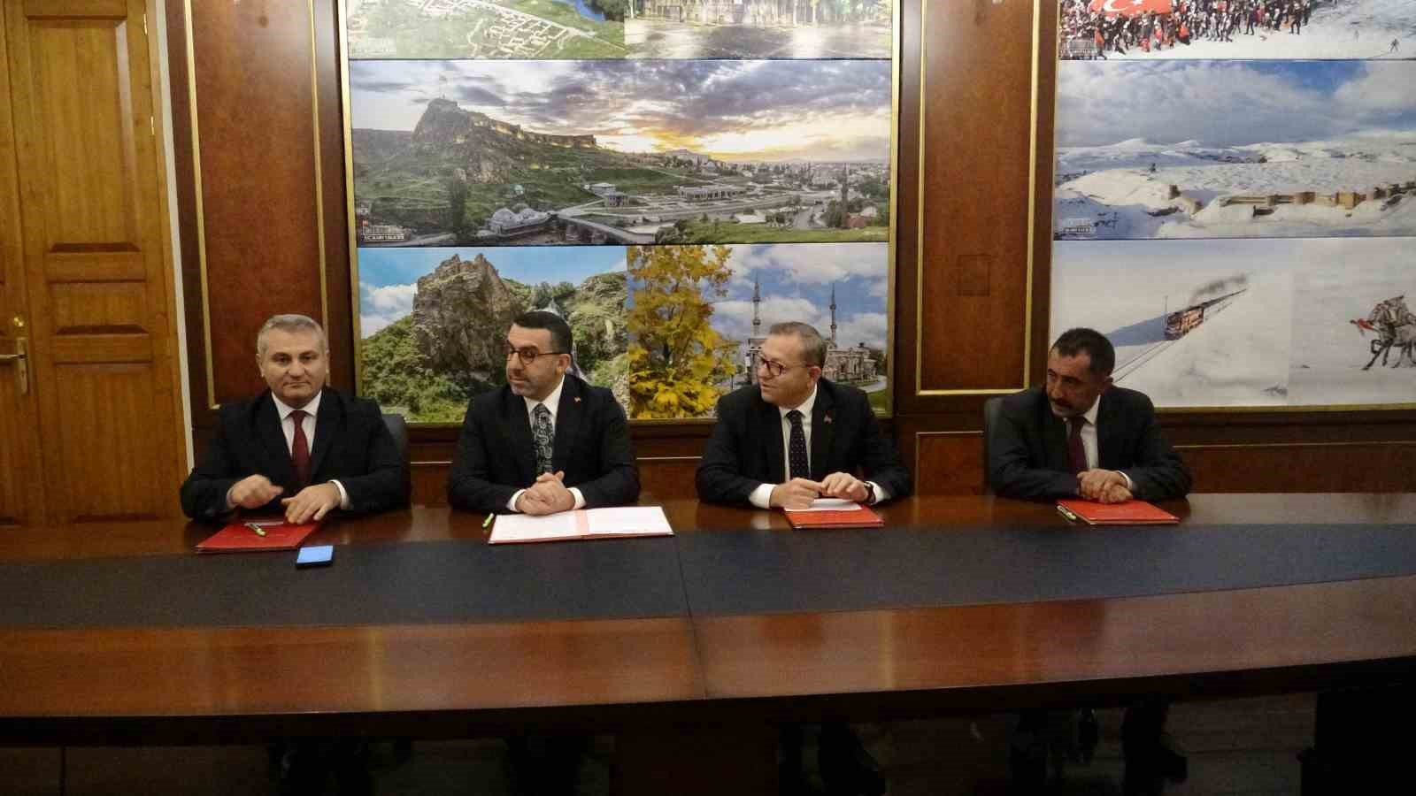 140 MİLYONLUK BİLİM YATIRIMI: KARS’IN TARİHİ SÜT TOZU FABRİKASI BİLİM MERKEZİ OLUYOR
