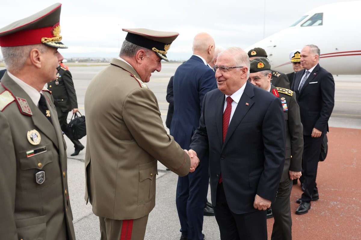 BAKAN GÜLER VE GENELKURMAY BAŞKANI BAYRAKTAROĞLU, BULGARİSTAN’DA