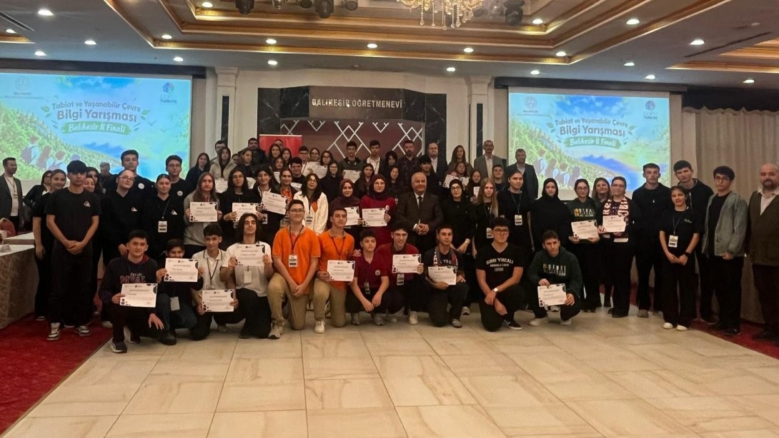 BURHANİYELİ ÖĞRENCİLER BİLGİ YARIŞMASINDA BALIKESİR İKİNCİSİ OLDU
