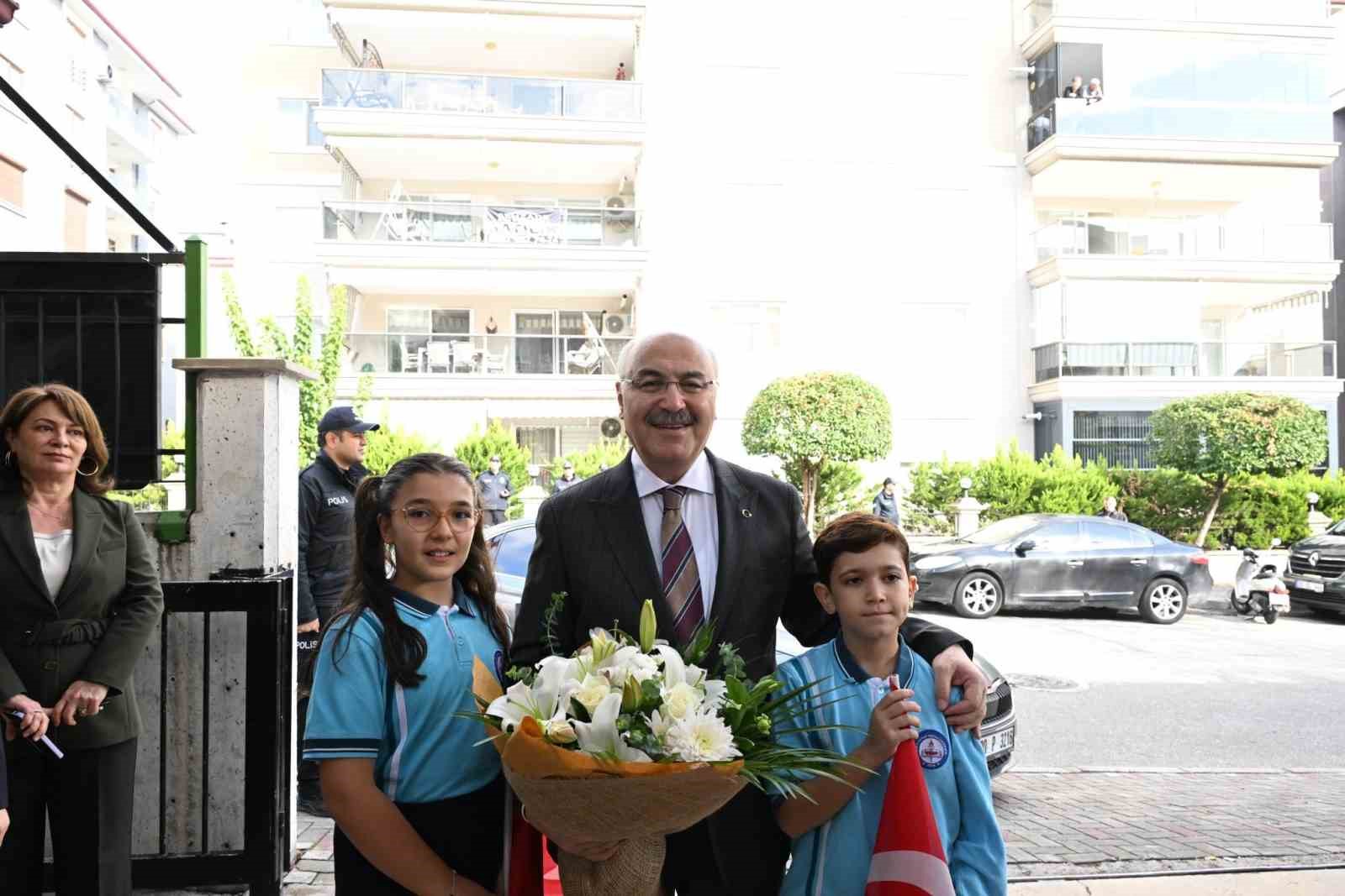 MÜFTÜ AHMET HULUSİ EFENDİ’NİN KAHRAMANLIK MİRASI ÖĞRENCİLERE AKTARILIYOR