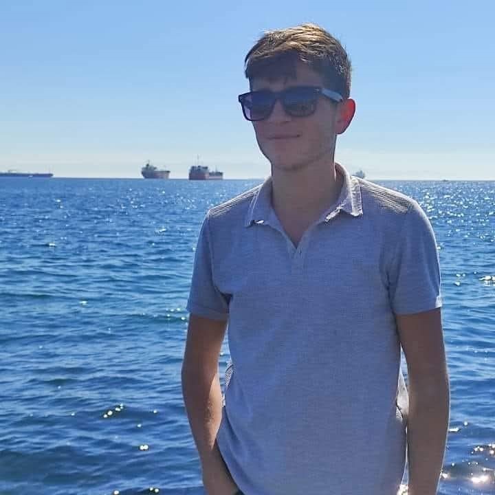 İŞ KAZASINDA AĞIR YARALANAN GENÇ HASTANEDE HAYATINI KAYBETTİ