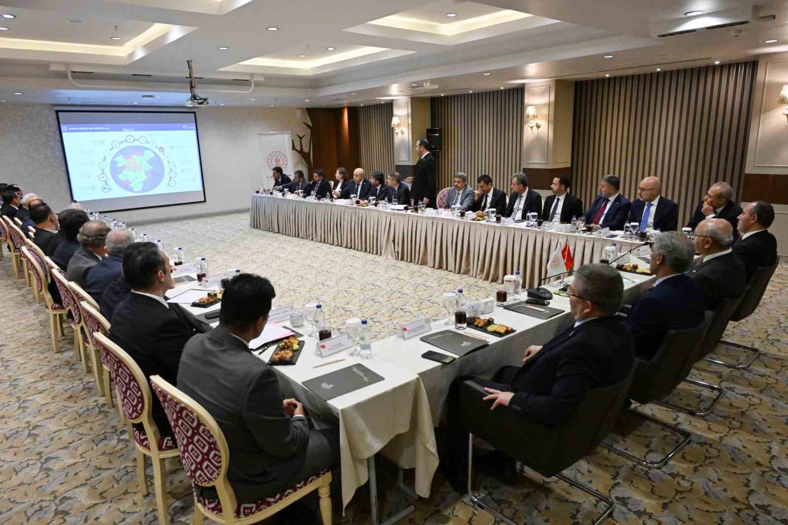 KARAHAYİT’A DOĞALGAZ İÇİN GERİ SAYIM BAŞLADI