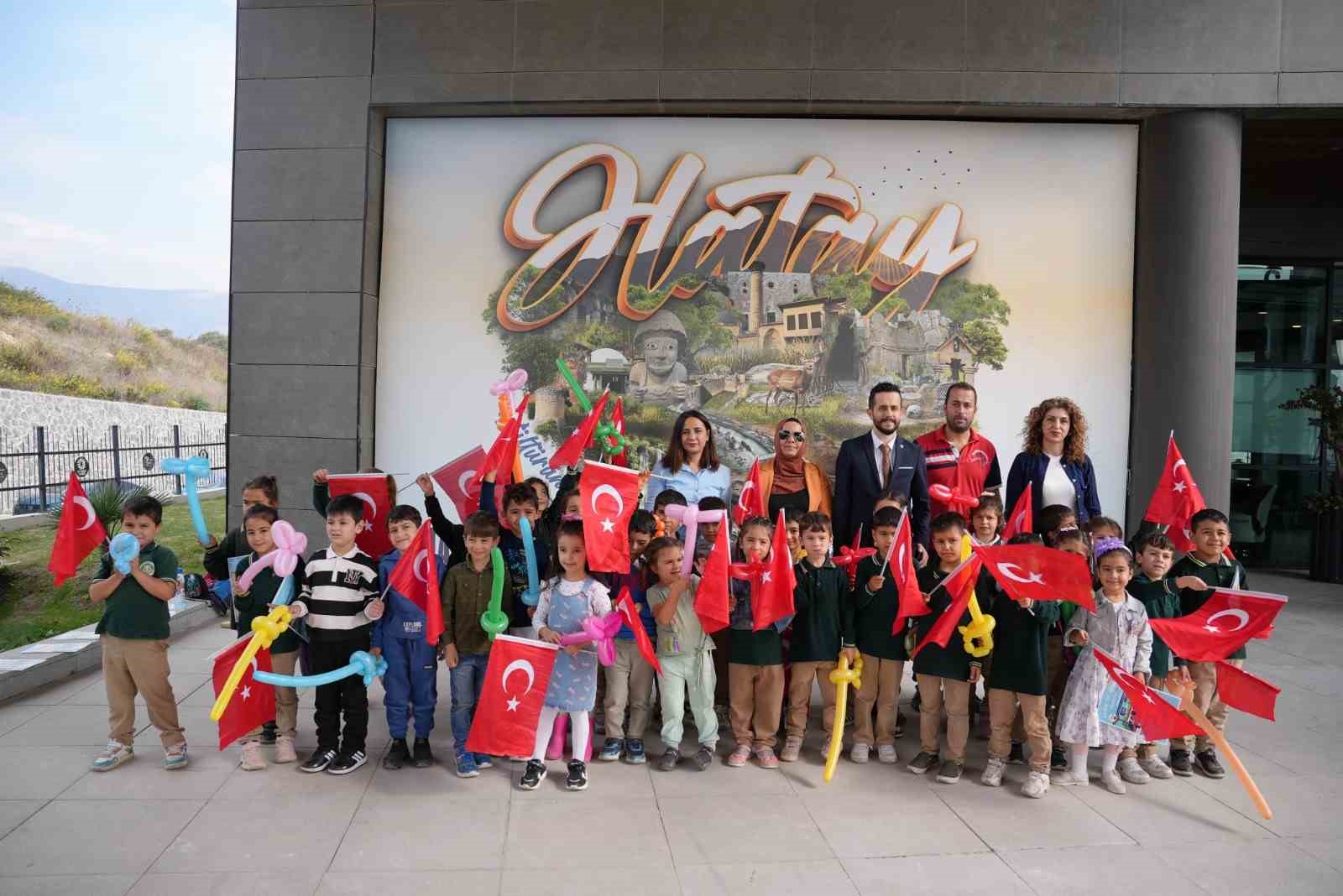 HBB GASTRONOMİEVİ’NDE ÇOCUKLARA CUMHURİYET BAYRAMI ETKİNLİĞİ
