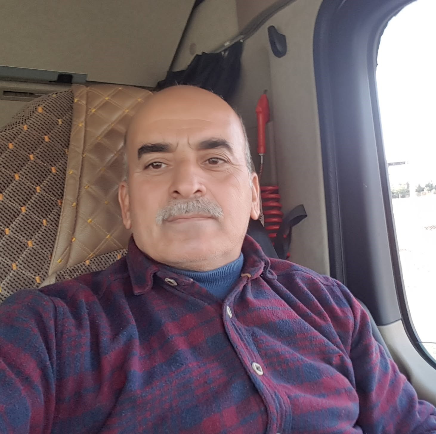 ŞIRNAK’TA OTOBÜS İLE TIRIN ÇARPIŞTIĞI KAZADA ŞOFÖR HAYATINI KAYBETTİ