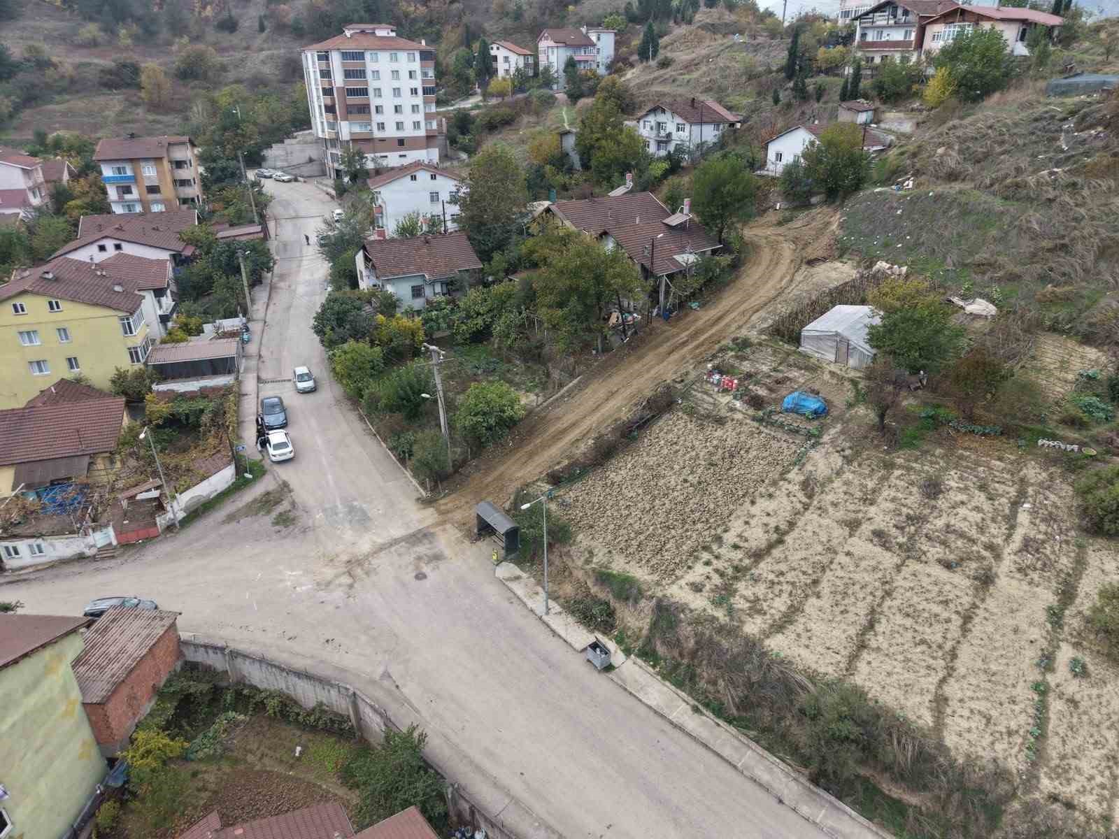 ÇETİNKAYA’DAN AYDINLIKEVLER’DE 15 YILLIK SORUNA ÇÖZÜM