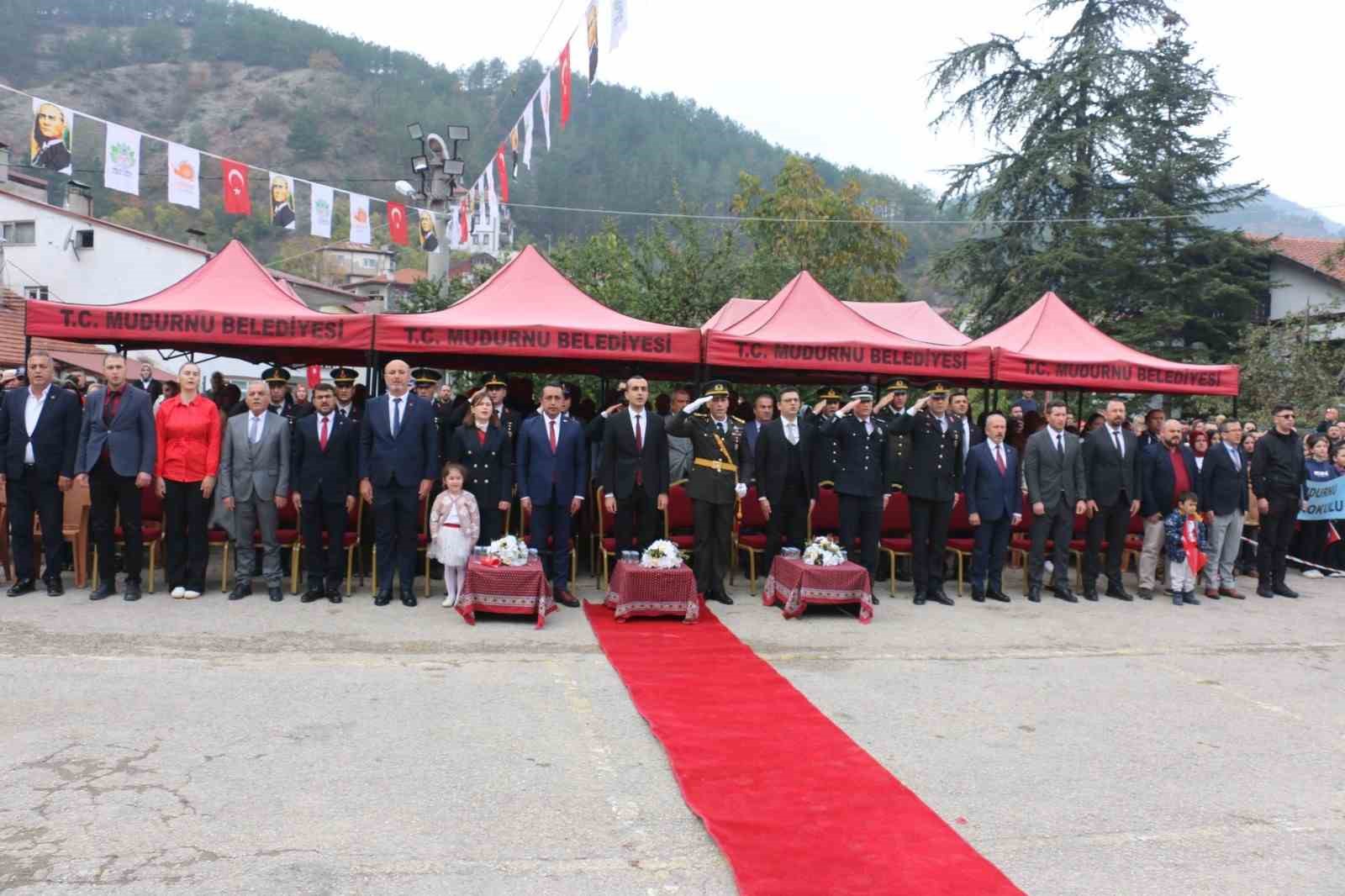 MUDURNU’DA 29 EKİM CUMHURİYET BAYRAMI COŞKUYLA KUTLANDI