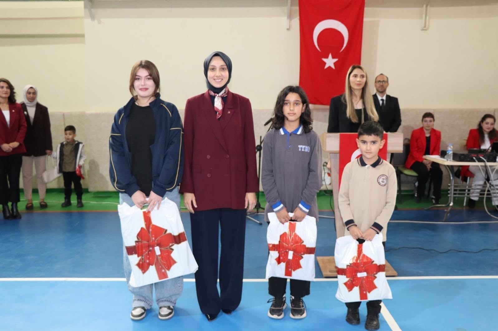 TERCAN’DA CUMHURİYET BAYRAMI COŞKUYLA KUTLANDI