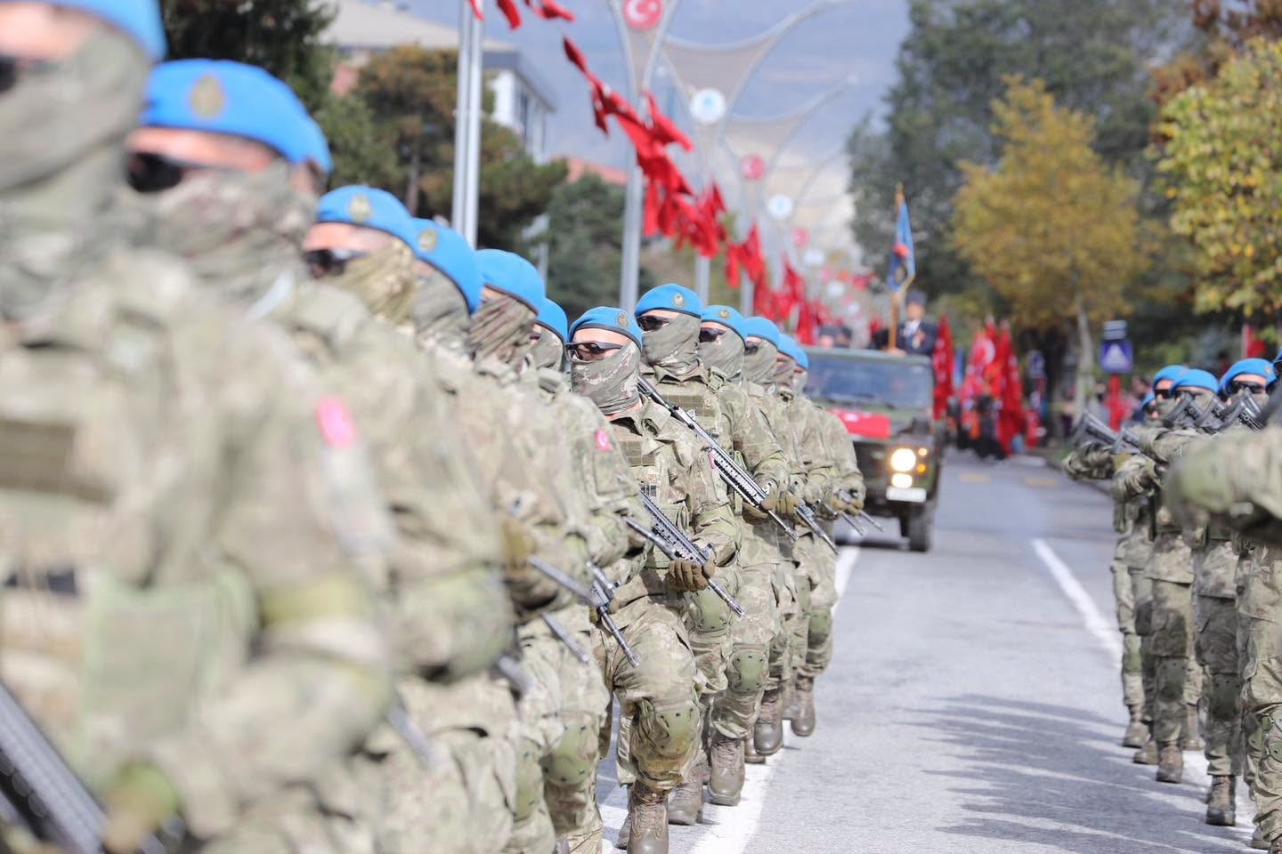 ERZİNCAN’DA CUMHURİYET BAYRAMI COŞKUYLA KUTLANDI