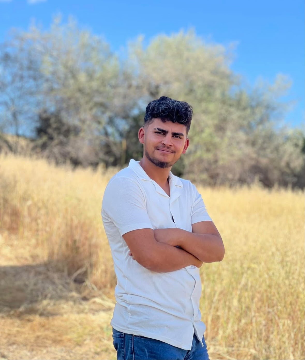 BURDUR’DA VİRAJI ALAMAYAN OTOMOBİL YOLDAN ÇIKTI: 1 ÖLÜ, 1 YARALI