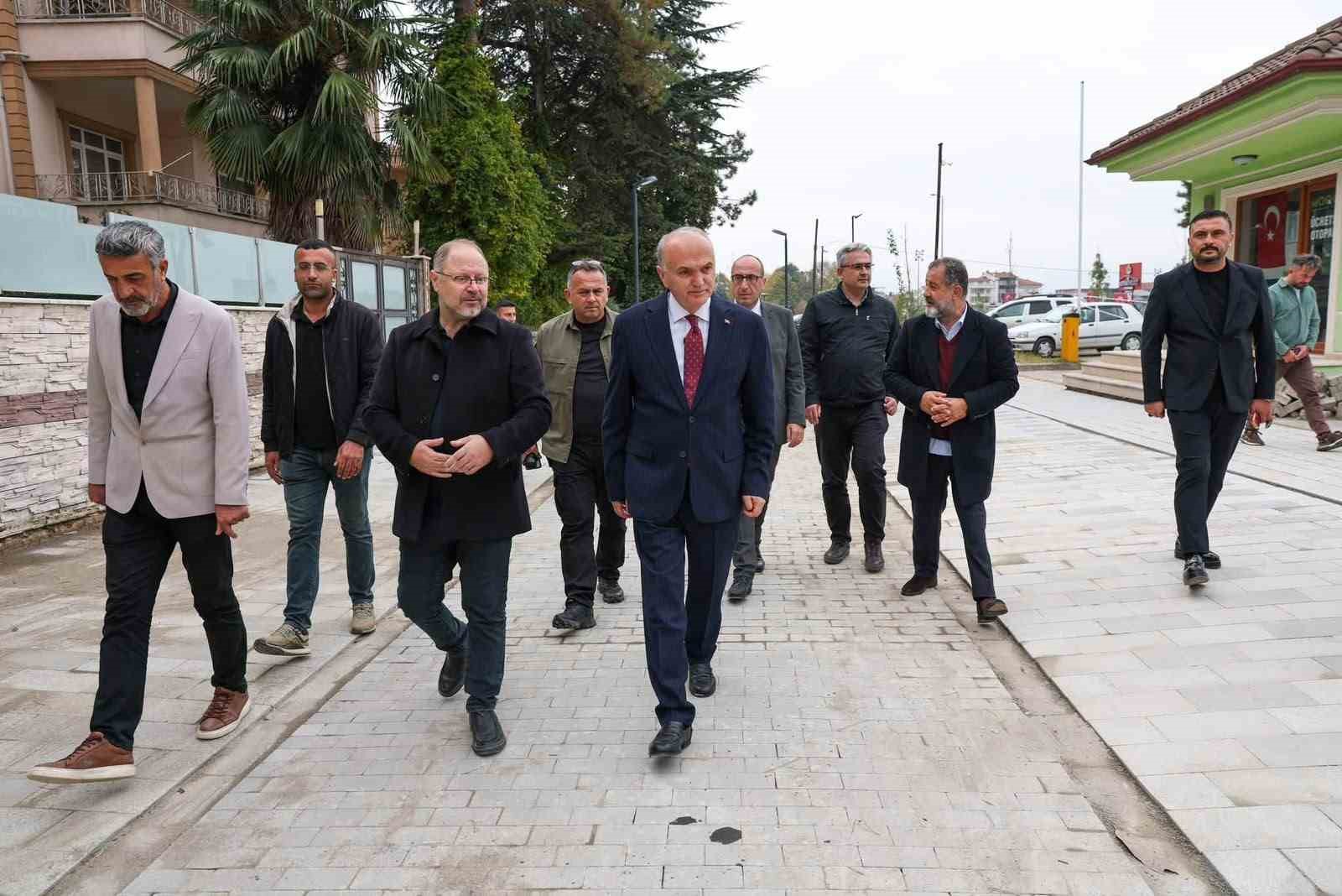 DÜZCE’DE 2 PARK BİRBİRİNE YEŞİL YOL İLE BAĞLANIYOR