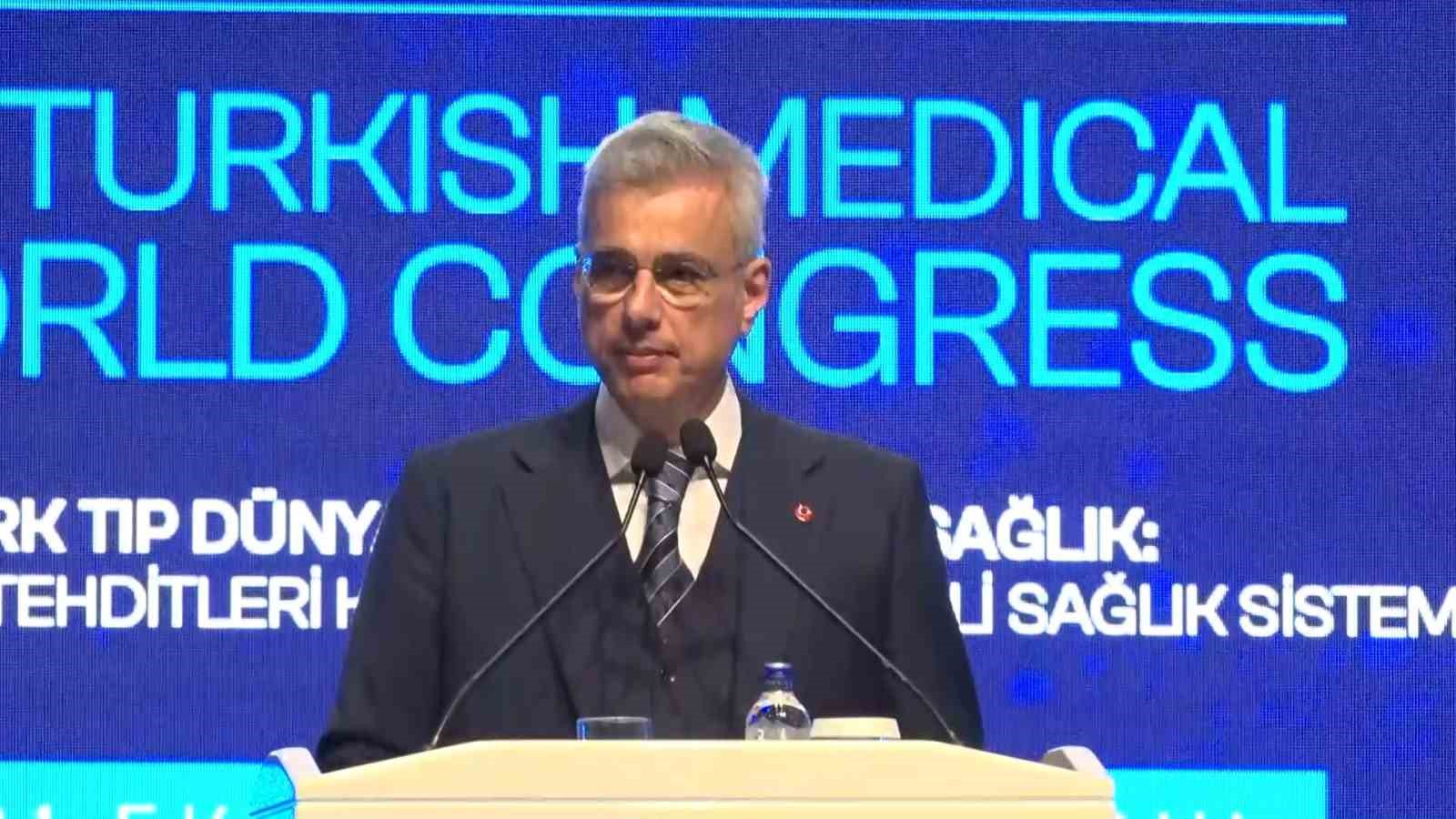BAKAN MEMİŞOĞLU: "BUGÜN KENDİ TIBBİ CİHAZLARIMIZI GELİŞTİRİYOR, YERLİ ÜRÜNLERİMİZİ DÜNYAYA İHRAÇ EDİYORUZ"