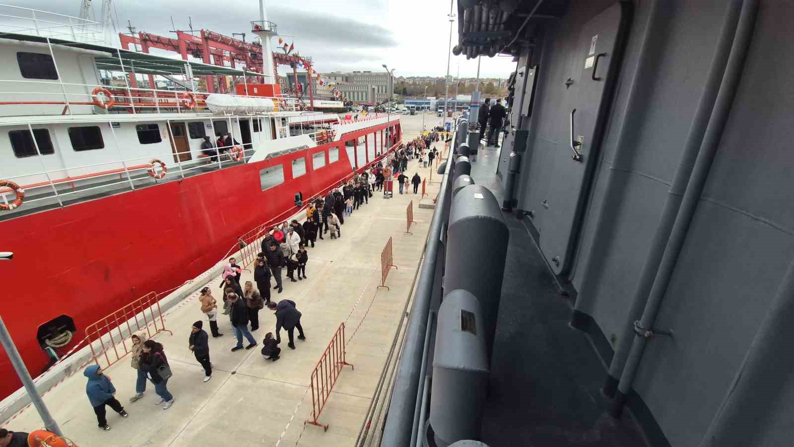 TCG IŞIN’A 4 BİN KİŞİ AKIN ETTİ