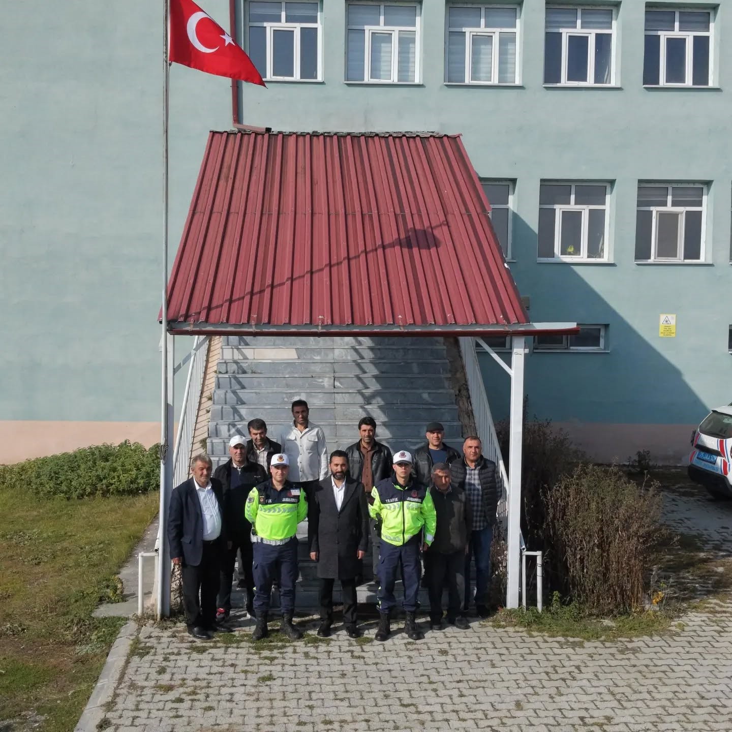 ÇILDIR’DA ÖĞRENCİ SERVİSLERİ DENETLENDİ