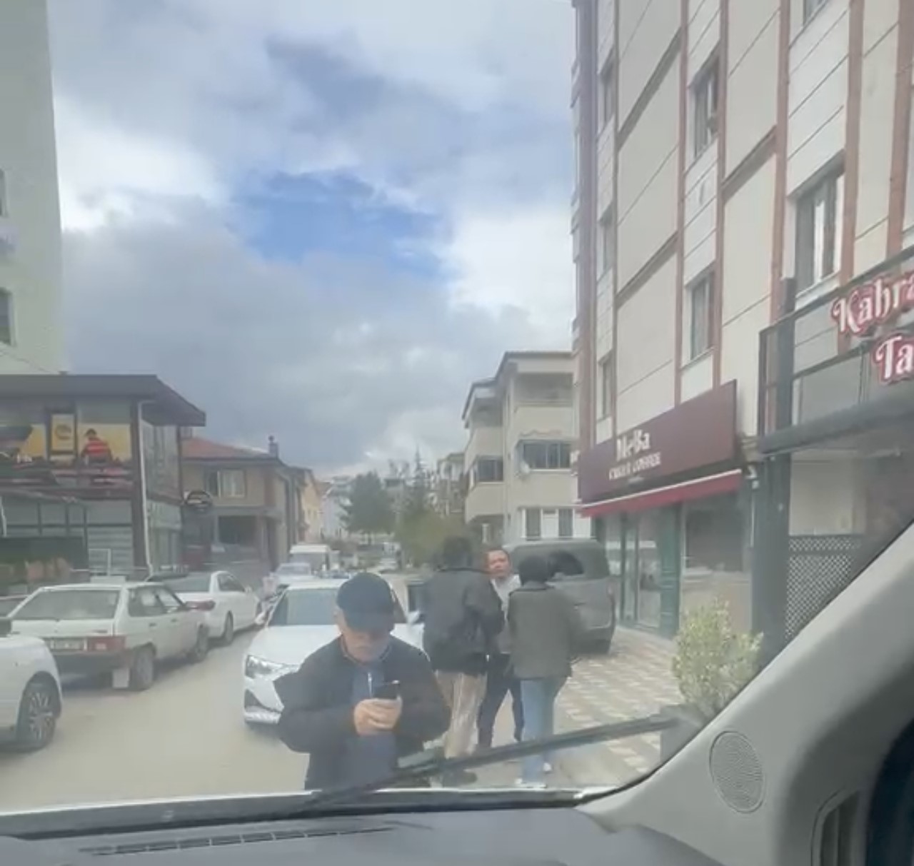 TOKAT’TA ÖĞRENCİ SERVİSİNE SALDIRI