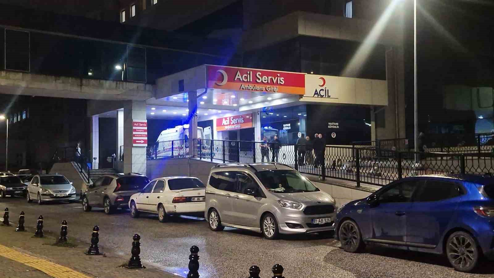 TÜFEK KAZARA ATEŞ ALDI, 15 YAŞINDAKİ ÇOCUK AĞIR YARALANDI