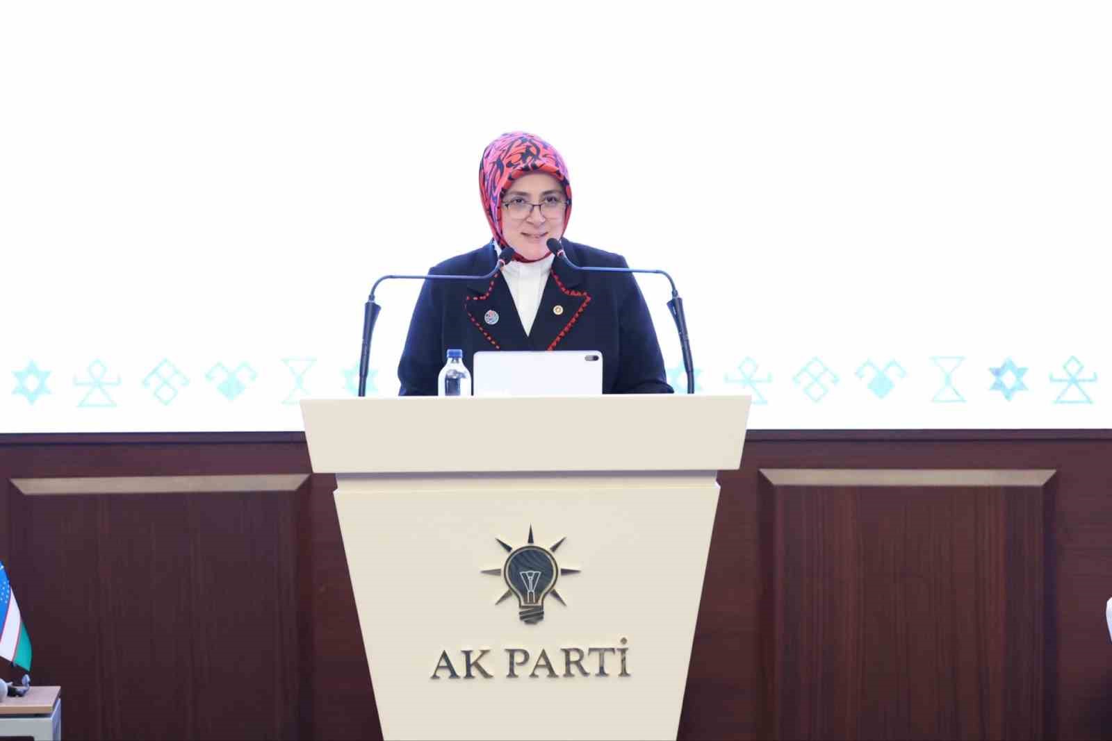BAKAN GÖKTAŞ: "KADINLARIN SÖZÜNÜ TÜRK DÜNYASININ MERKEZİNE KOYUYOR, YARINLARI KADINLARLA İNŞA EDİYORUZ"