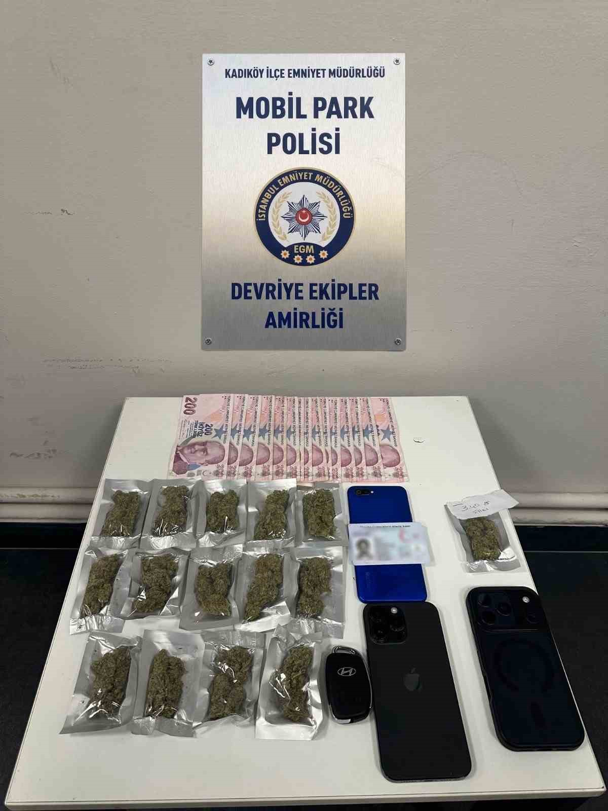 KADIKÖY’DE UYUŞTURUCU ŞÜPHELİLERİNE DRON DESTEKLİ OPERASYON: 2 KİŞİ YAKALANDI