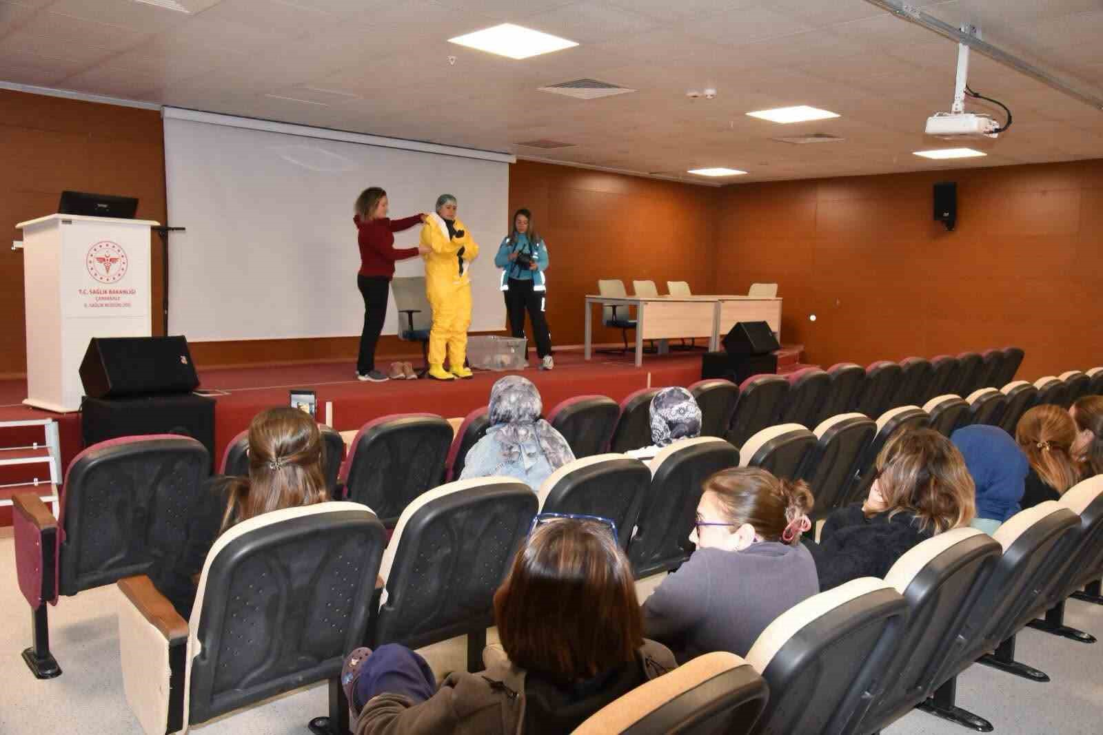 ÇANAKKALE’DE ACİL SERVİS ÇALIŞANLARINA KBRN EĞİTİMİ