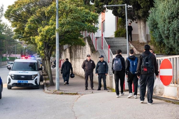 BİLECİK’TE OKUL ÇEVRELERİNDE SIKI DENETİM