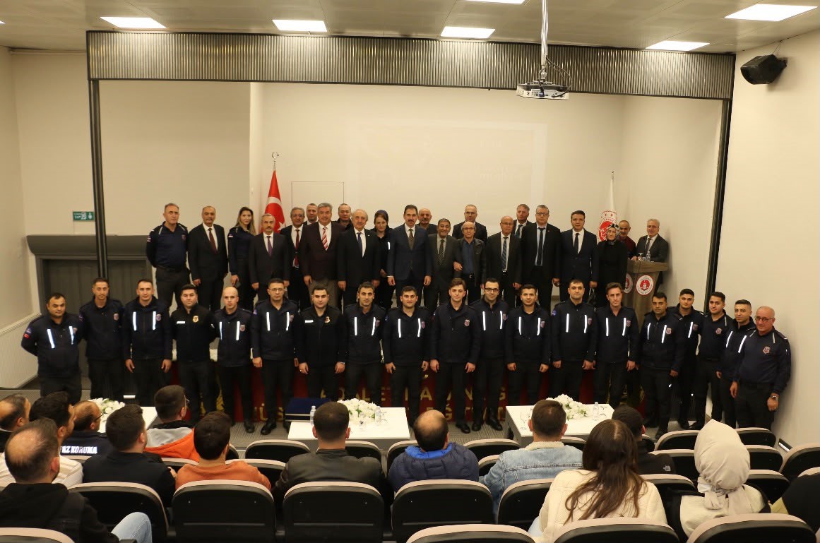 ERZURUM KALKINMA VAKFI’NDAN CUMHURİYET KONFERANSI