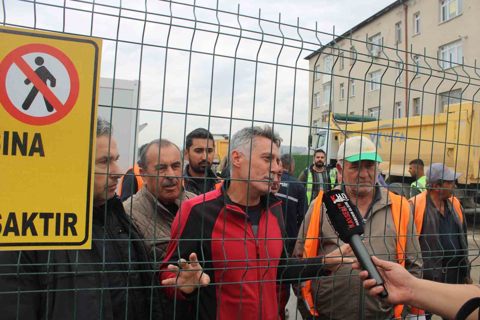 YAFA GRUP MAAŞ ÖDEMEDİ, İŞÇİLER EYLEM YAPTI