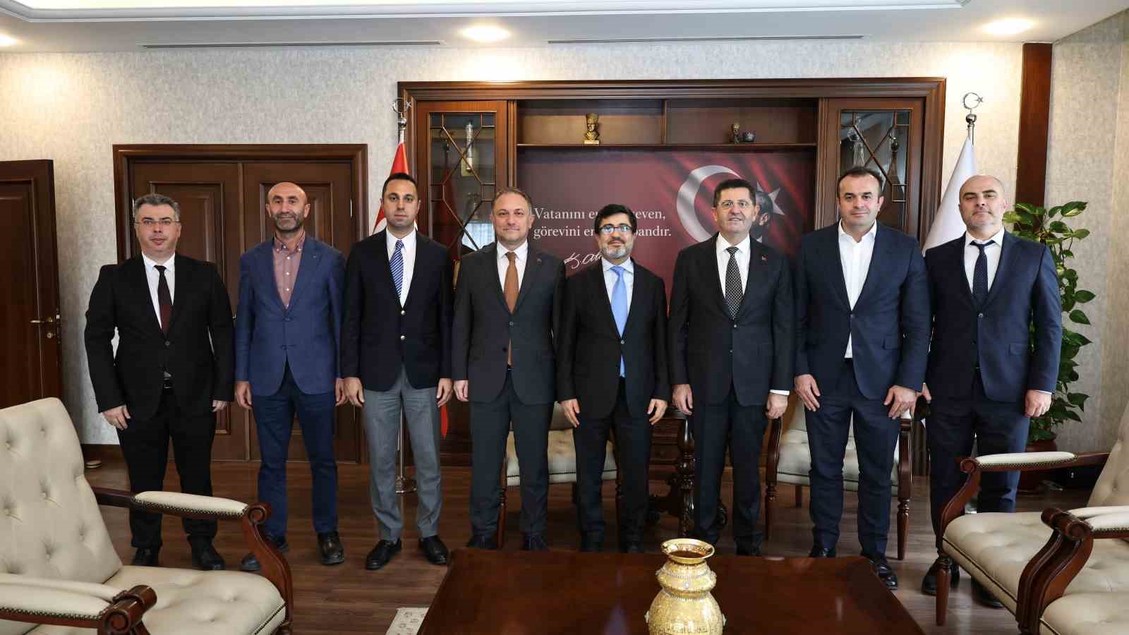 ÇEKMEKÖY’DE ULAŞIM YATIRIMLARI İÇİN GÖRÜŞMELER DEVAM EDİYOR