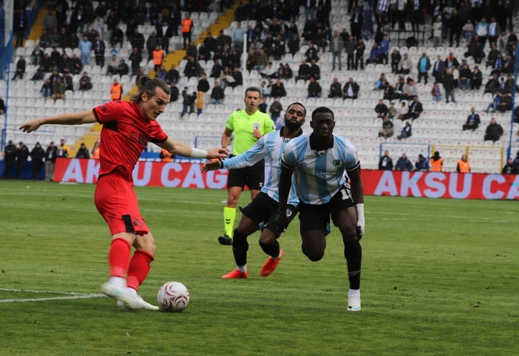 TRENDYOL SÜPER LİG: ERZURUMSPOR FK: 1 - ÇORUM FK: 3 (MAÇ SONUCU)