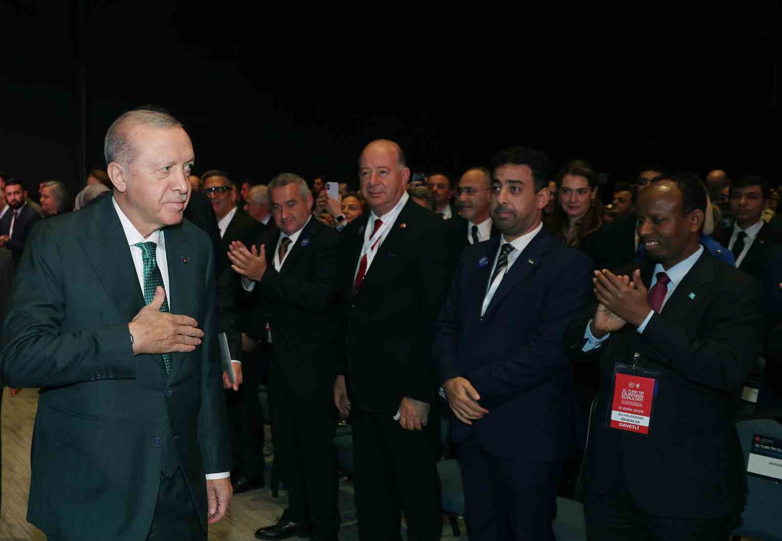 CUMHURBAŞKANI ERDOĞAN: "SAĞLIKTA ZİRVEYE OYNAMAYI SÜRDÜRECEĞİZ"