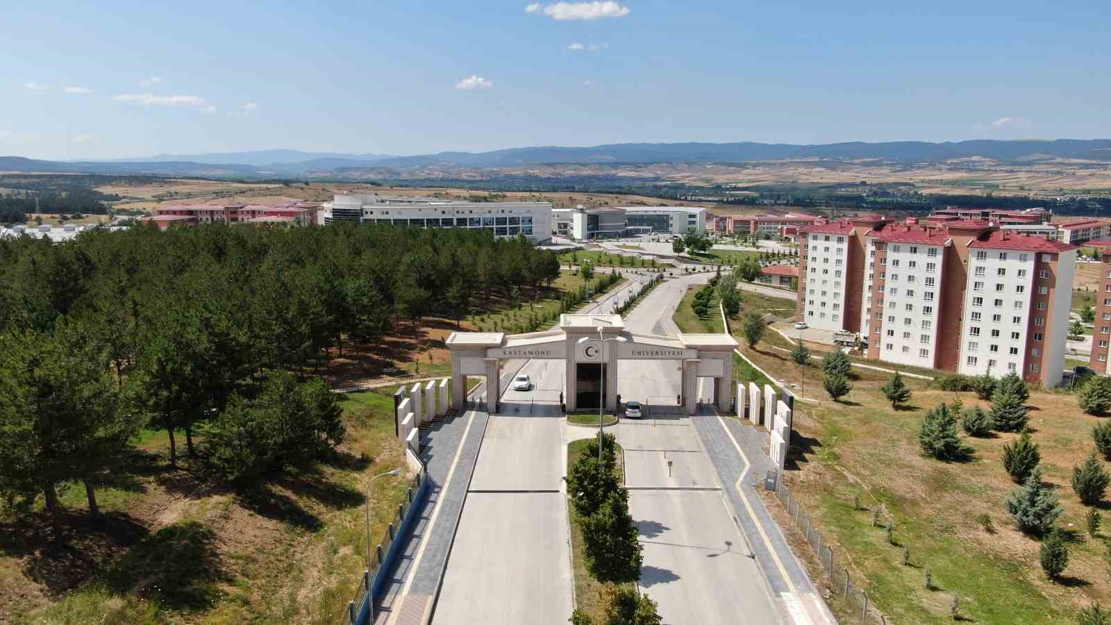 KASTAMONU ÜNİVERSİTESİNDEKİ AMELİYAT SONRASI AĞRI YÖNETİMİ PROJESİNE DESTEK