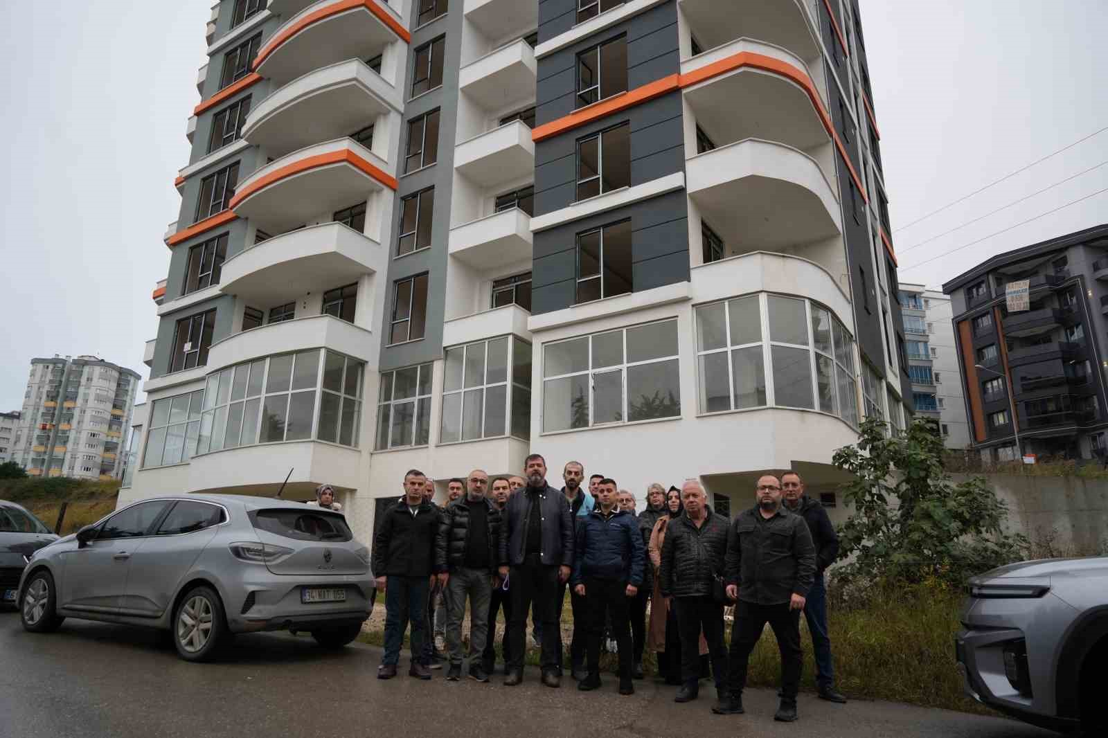 SAMSUN’DA MÜTEAHHİT İLE KOOPERATİF ARASINDAKİ UYUŞMAZLIK 80 AİLEYİ MAĞDUR ETTİ