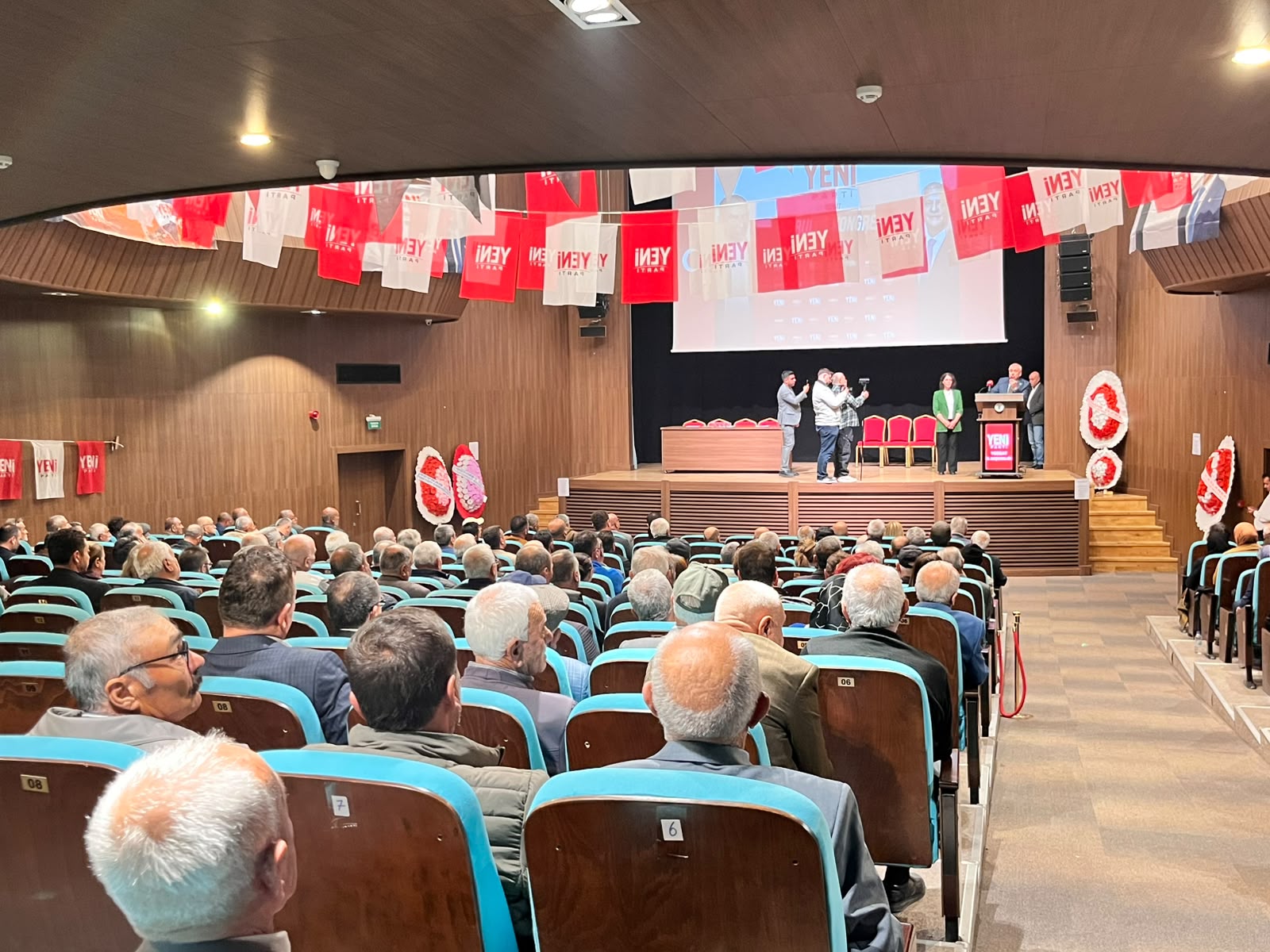 YENİ PARTİ YOZGAT’TA ‘ABDULLAH YAŞAR İLE YOLA DEVAM ‘ DEDİ